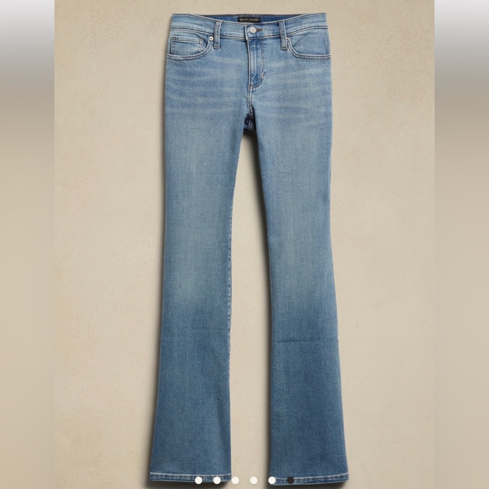 Banana Republic Low rise Bootcut Light Wash Jeans